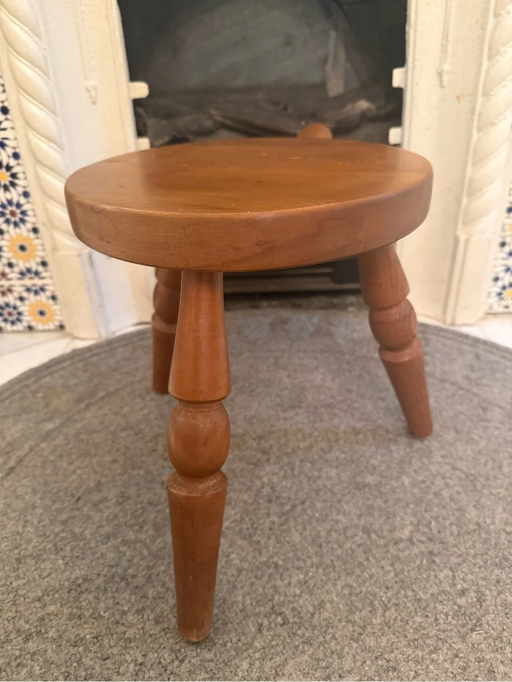 Vtg Authentic Furniture Mid Century Three Legged Solid Maple Milking Stool